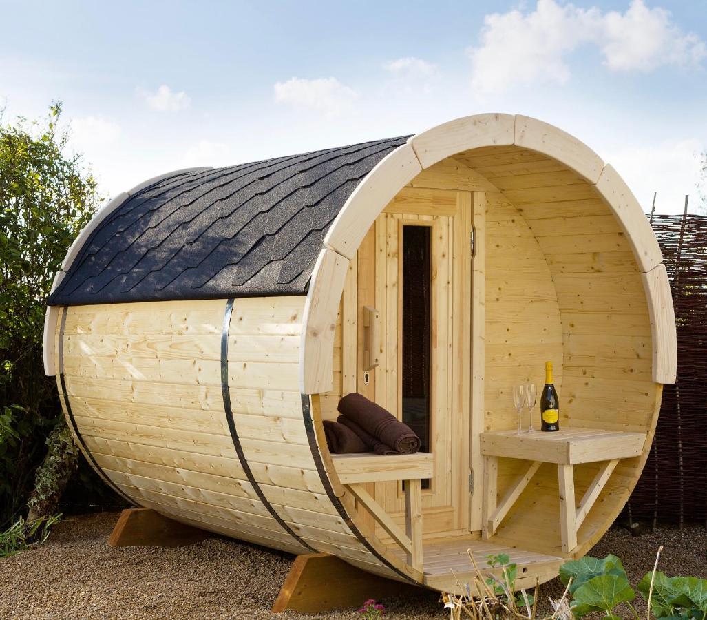 Owl'S Hoot Villa Thorndon Exterior photo